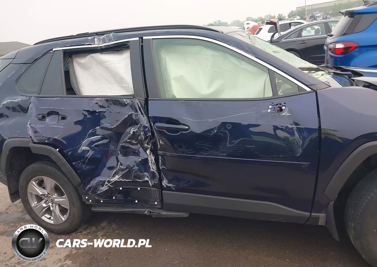 2025 Toyota Rav4 Hybrid Xle VIN:JTMRWRFV0SD278454 - 14