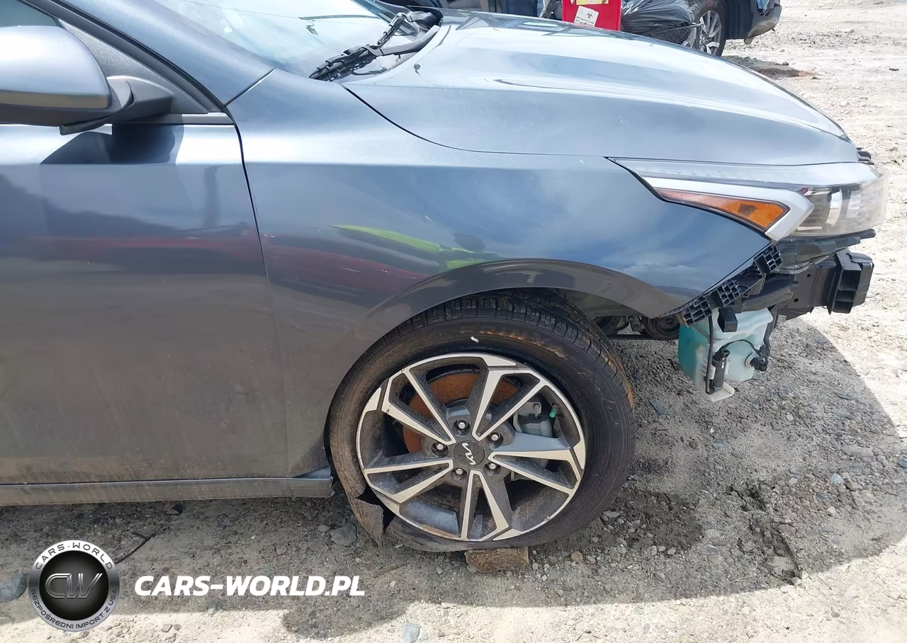 2023 Kia Forte Lxs VIN:3KPF24AD7PE563657 - 20