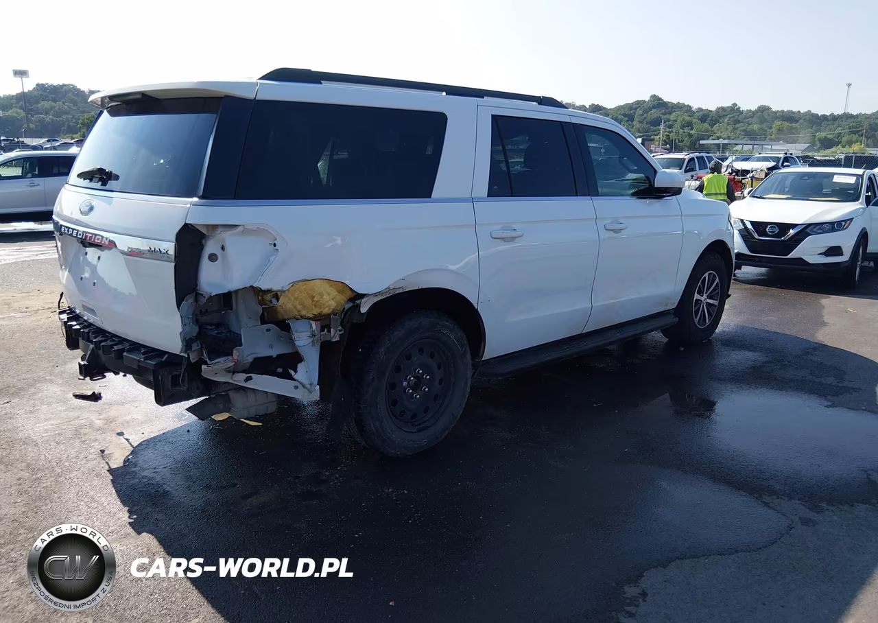 2019 Ford Expedition Max Xlt VIN:1FMJK1HTXKEA49940 - 4