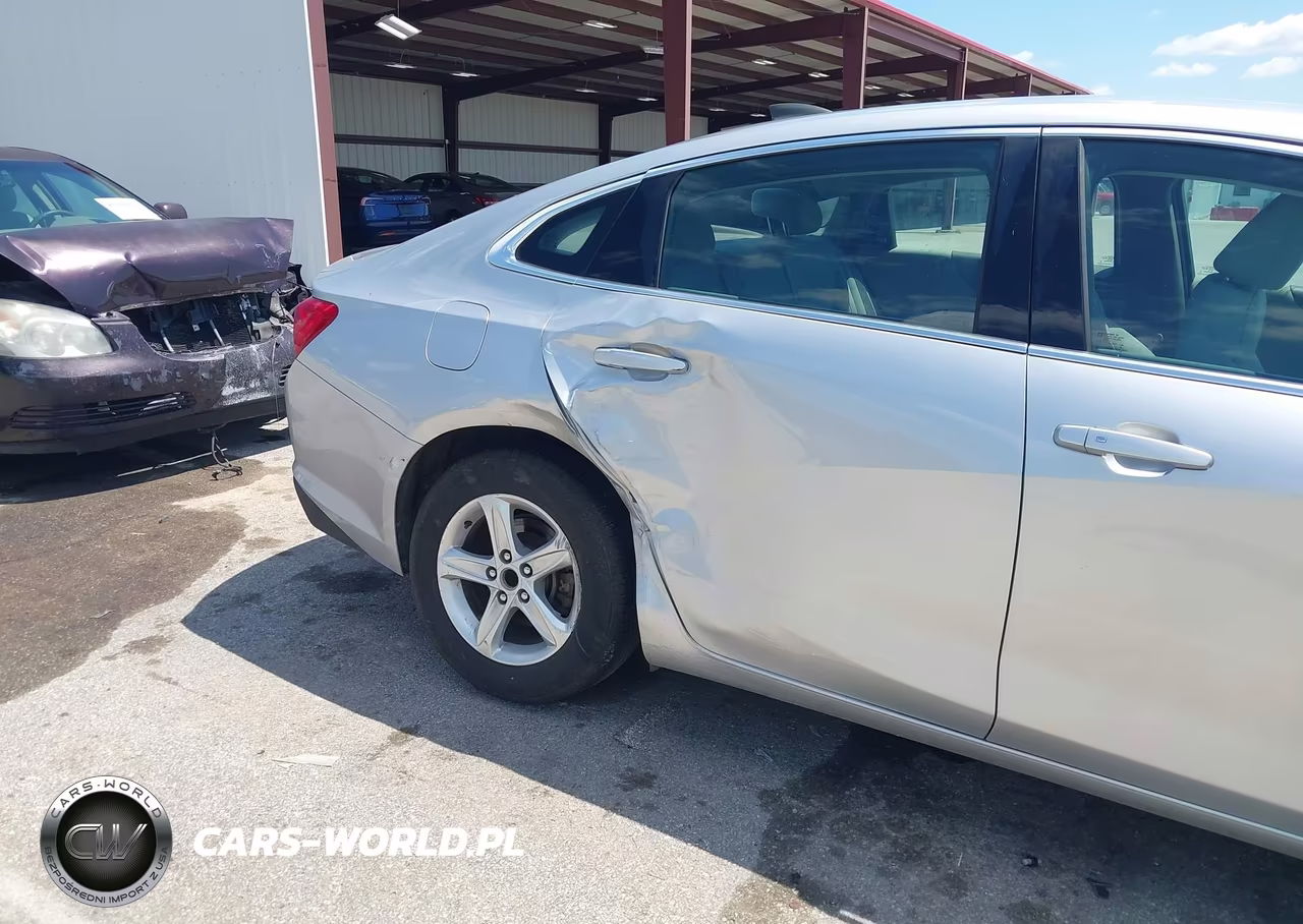 2019 Chevrolet Malibu 1Ls VIN:1G1ZB5ST3KF132104 - 6