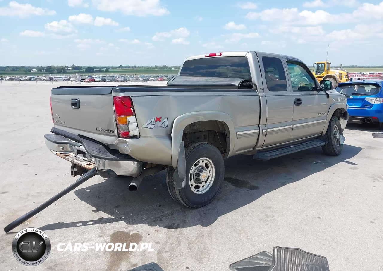 2001 Chevrolet Silverado 2500Hd Lt VIN:1GCHK29U41E145366 - 4