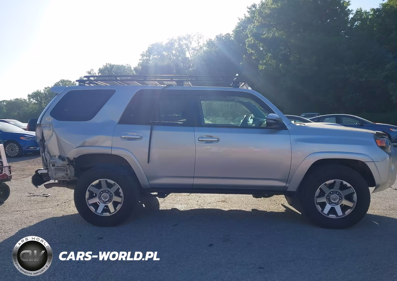 2015 Toyota 4Runner Trail Premium VIN:JTEBU5JR2F5245364 - 12