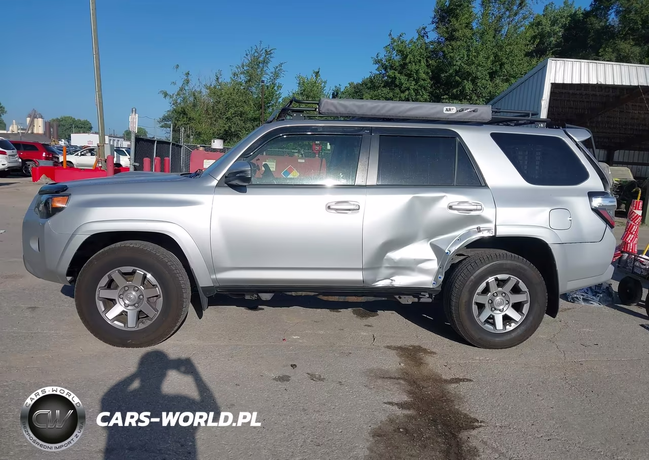 2015 Toyota 4Runner Trail Premium VIN:JTEBU5JR2F5245364 - 13