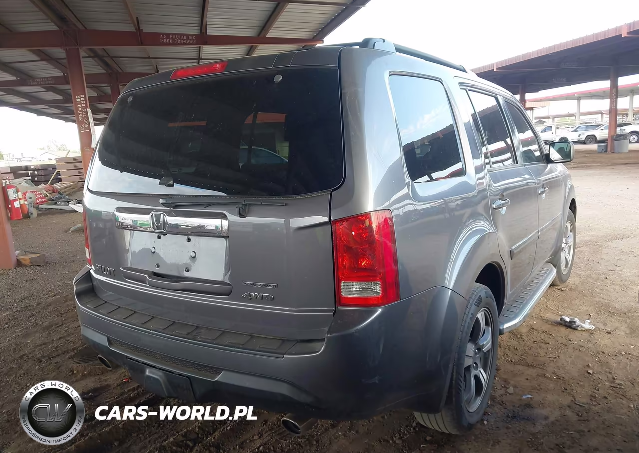 2015 Honda Pilot Se VIN:5FNYF3H3XFB004858 - 4