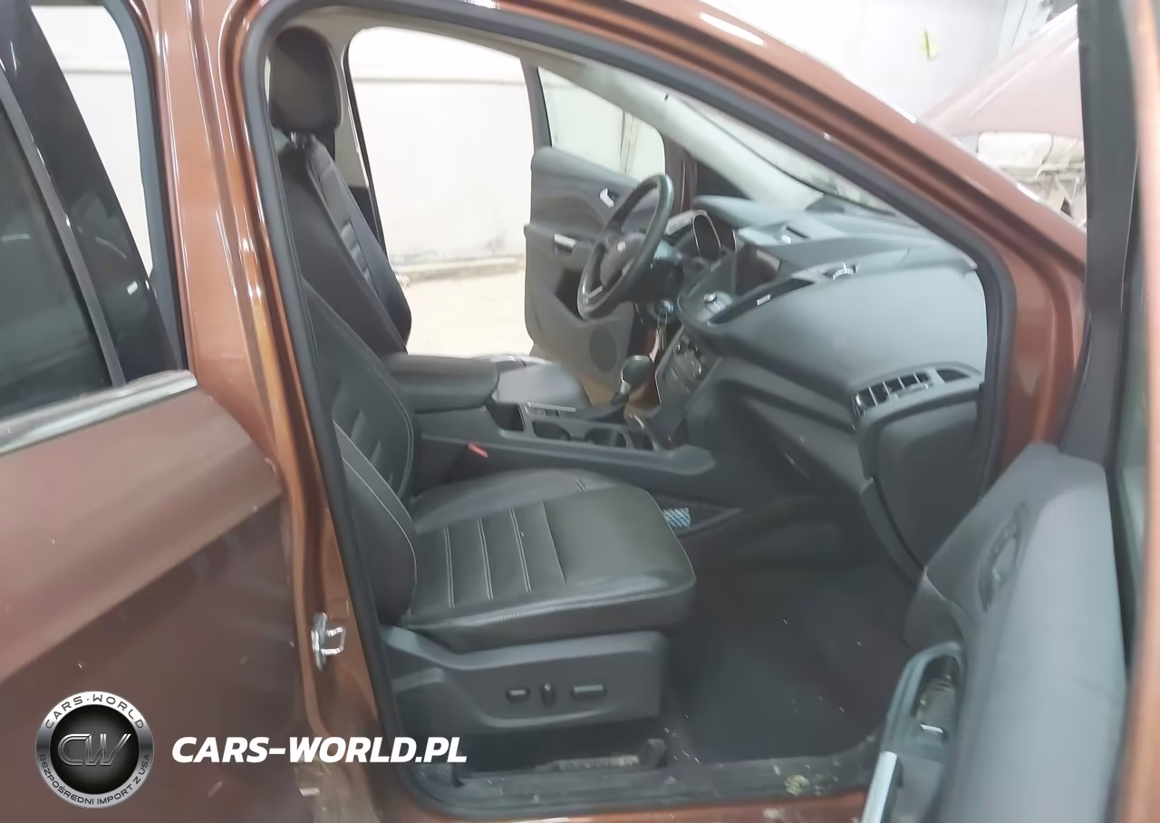 2017 Ford Escape Se VIN:1FMCU9G92HUA78404 - 5