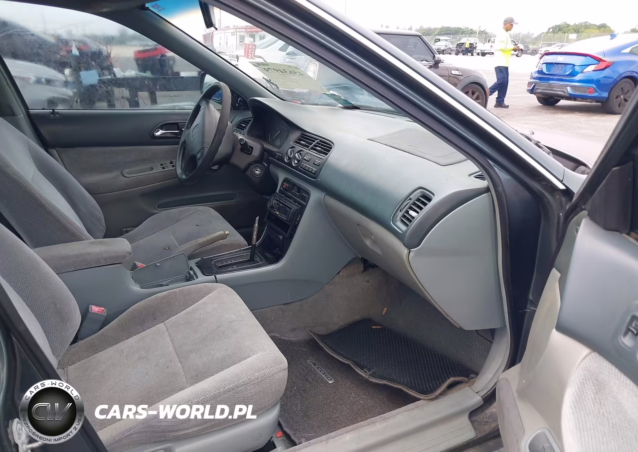 1997 Honda Accord Lx VIN:JHMCD5635VC005991 - 5