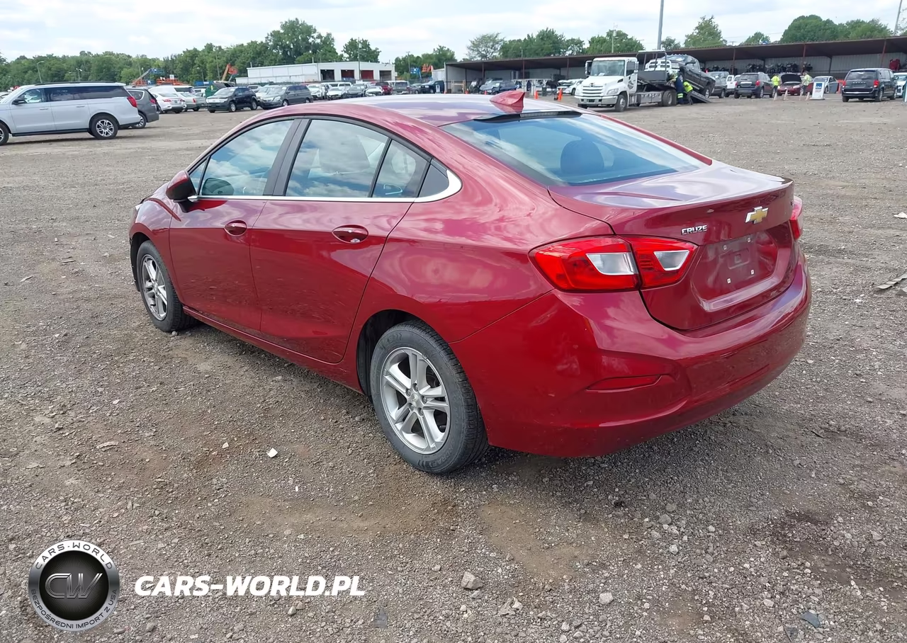 2017 Chevrolet Cruze Lt Auto VIN:1G1BE5SM5H7271929 - 3