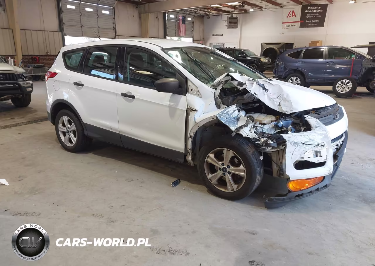 2014 Ford Escape S – zdjęcie 1 z 16