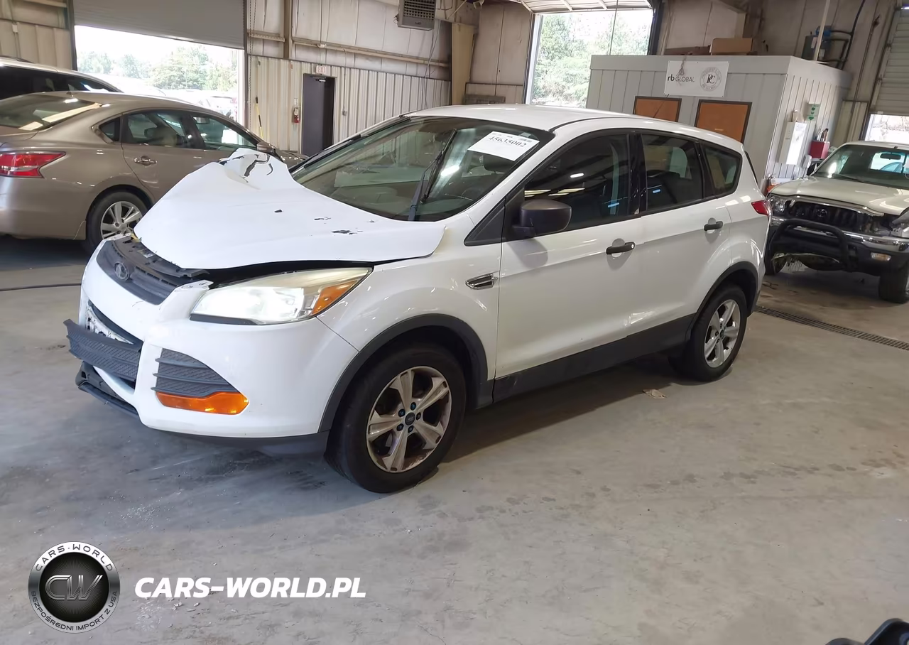 2014 Ford Escape S VIN:1FMCU0F70EUE07625 - 2