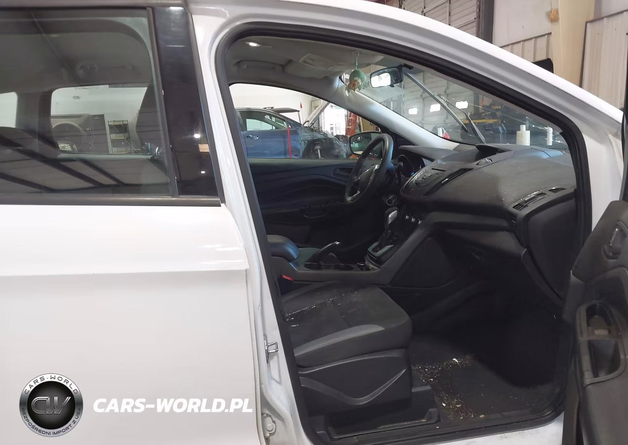 2014 Ford Escape S VIN:1FMCU0F70EUE07625 - 5
