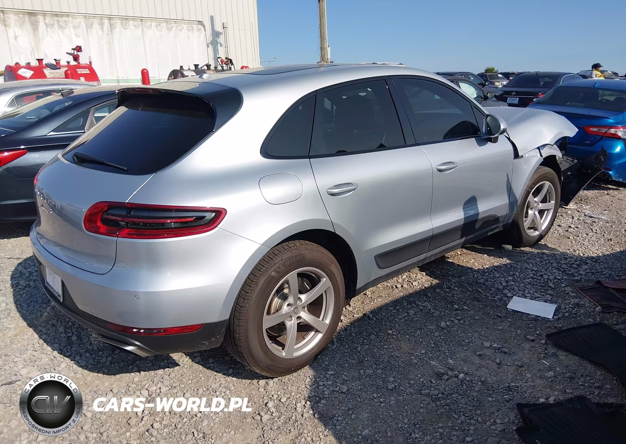 2017 Porsche Macan VIN:WP1AA2A56HLB07487 - 4
