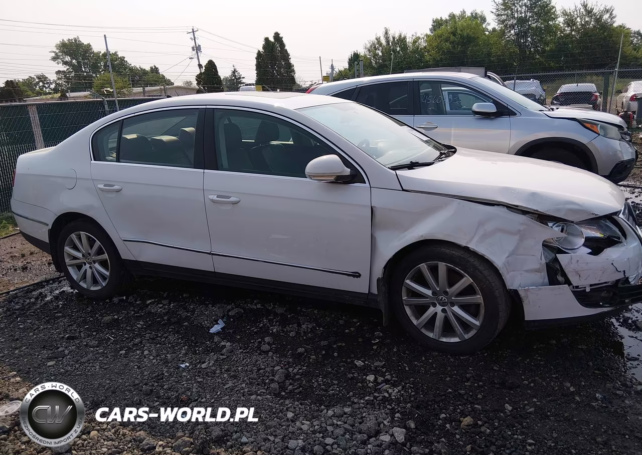 2010 Volkswagen Passat Komfort VIN:WVWJK7AN8AE092075 - 13