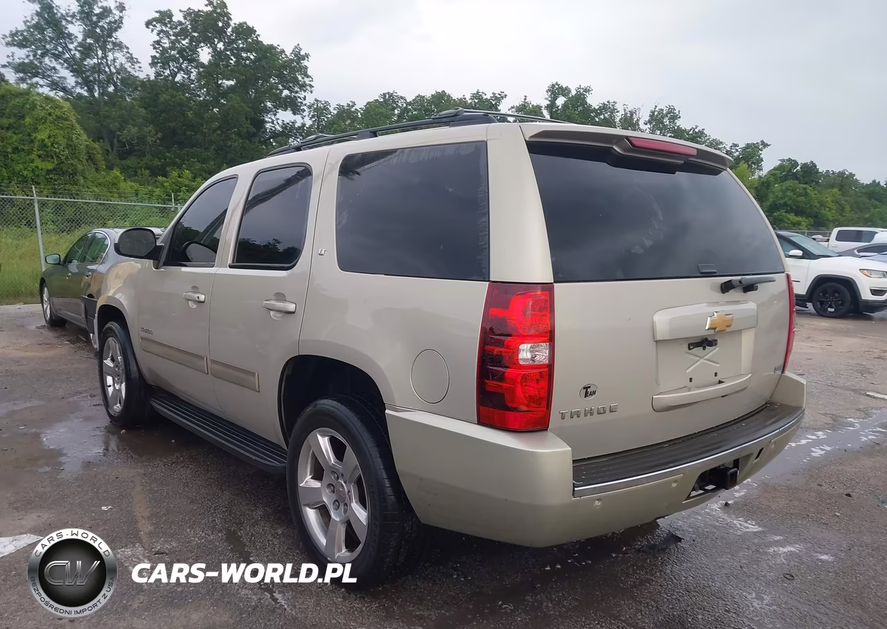 2012 Chevrolet Tahoe Lt VIN:1GNSCBE04CR278802 - 3
