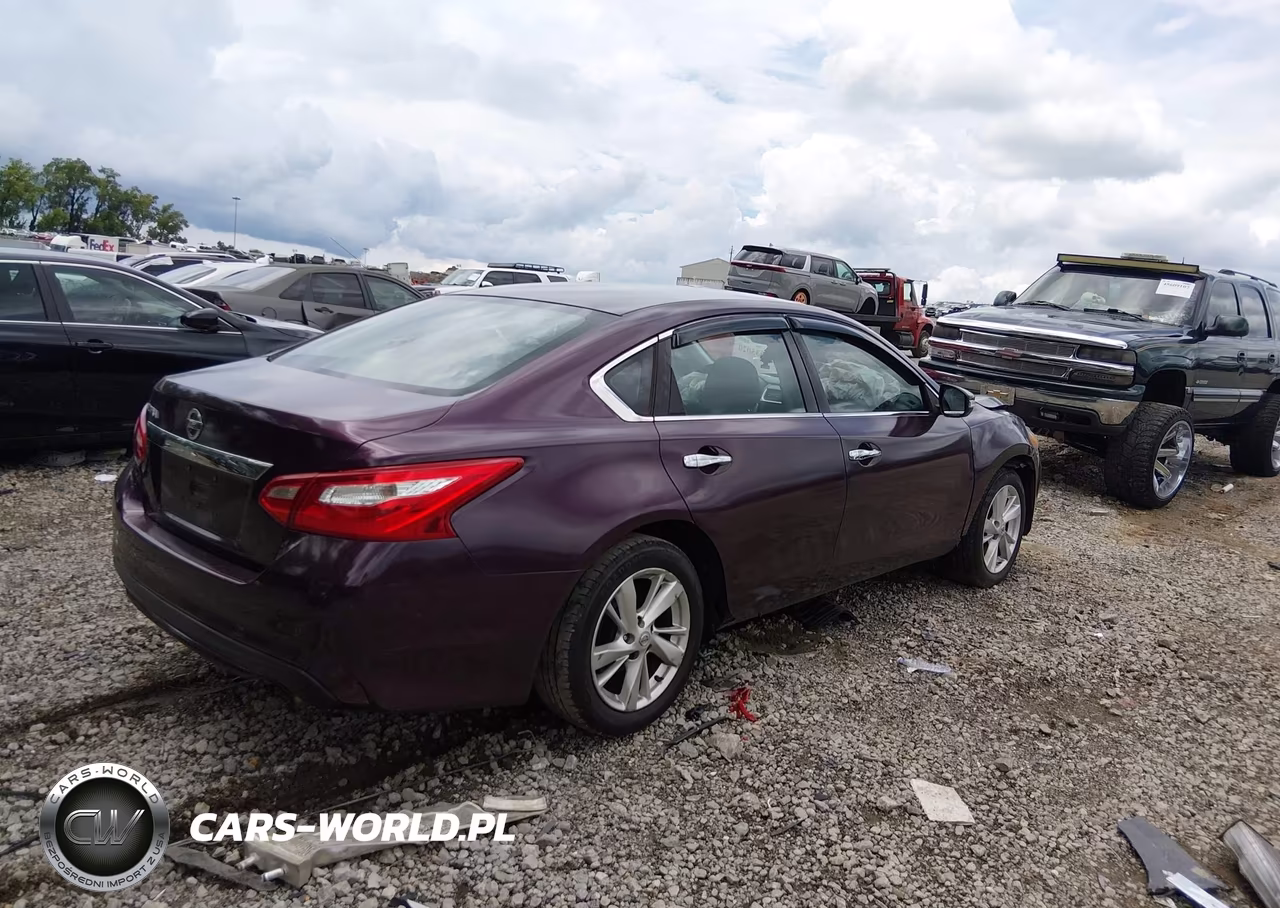 2017 Nissan Altima 2.5 S VIN:1N4AL3APXHN346232 - 4