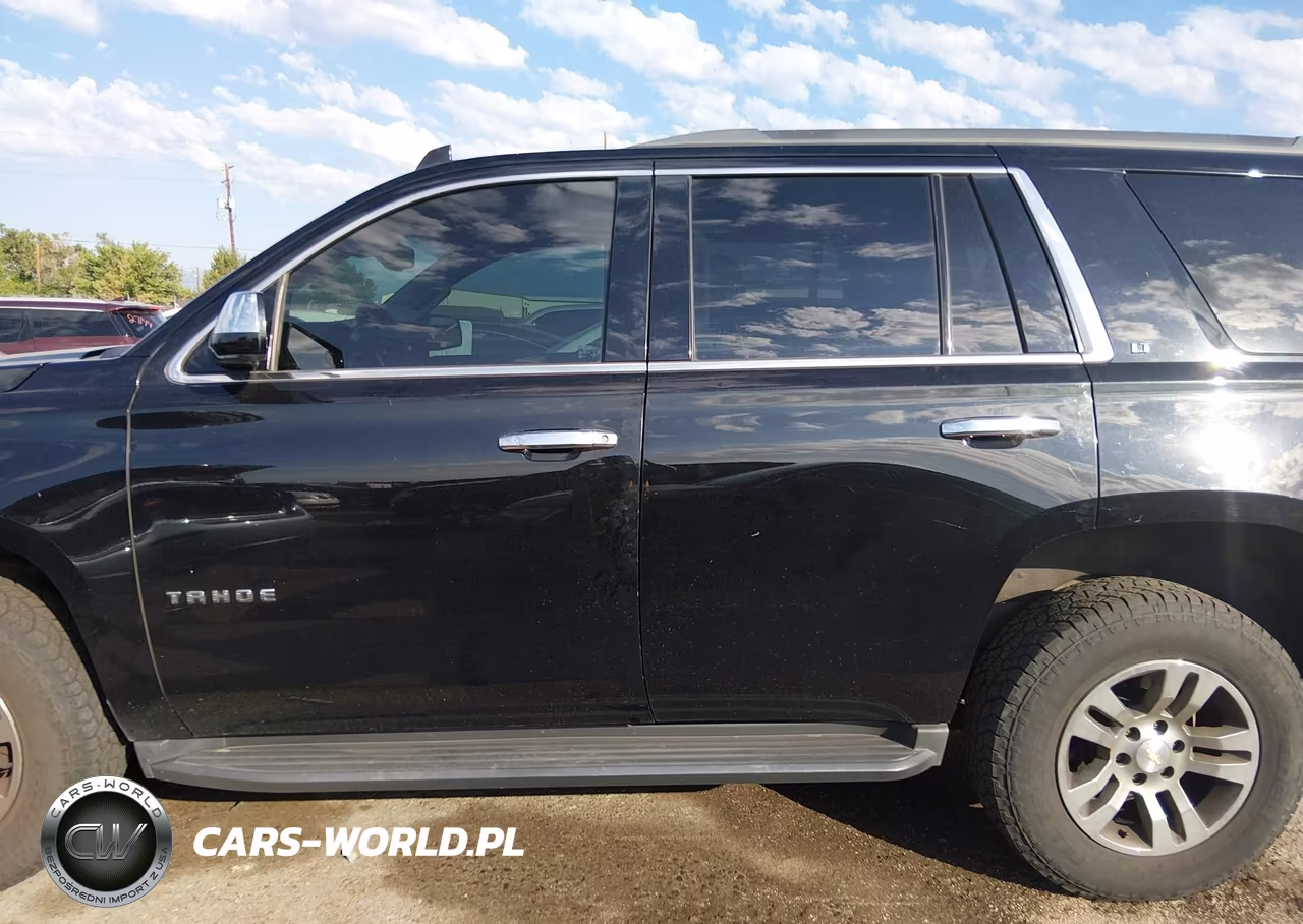 2018 Chevrolet Tahoe Lt VIN:1GNSKBKC4JR208960 - 14