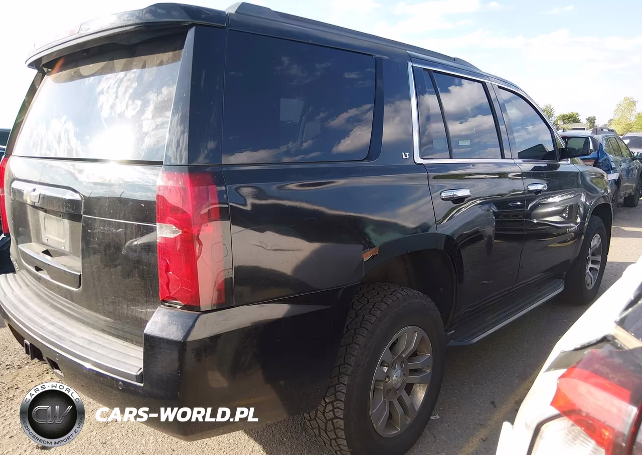 2018 Chevrolet Tahoe Lt VIN:1GNSKBKC4JR208960 - 4