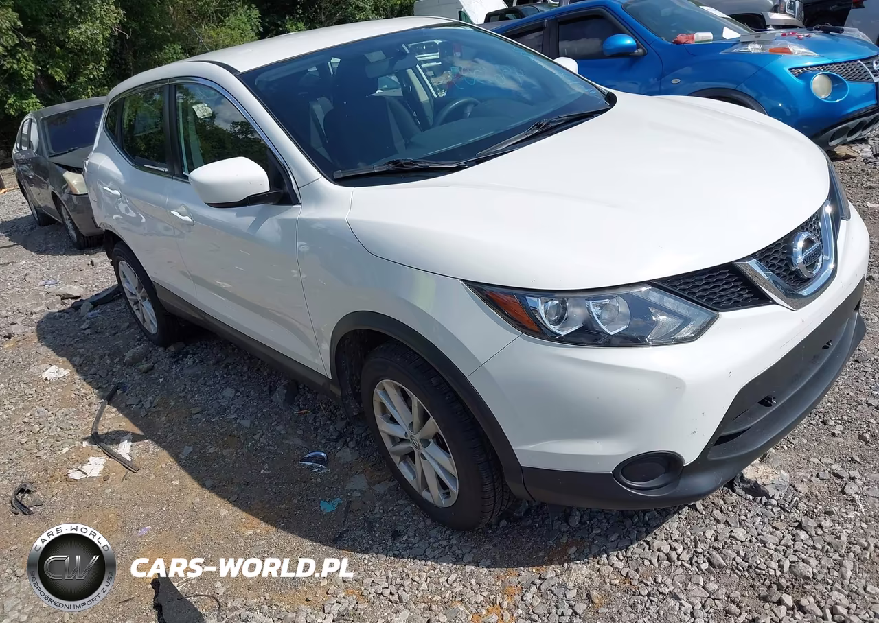 2017 Nissan Rogue Sport S