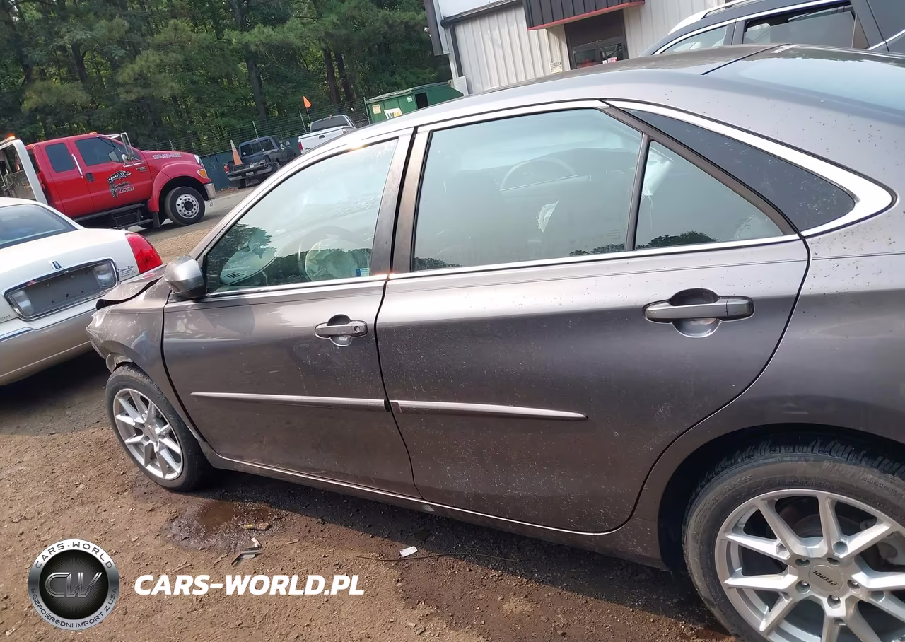 2017 Toyota Camry Se VIN:4T1BF1FK0HU805891 - 15
