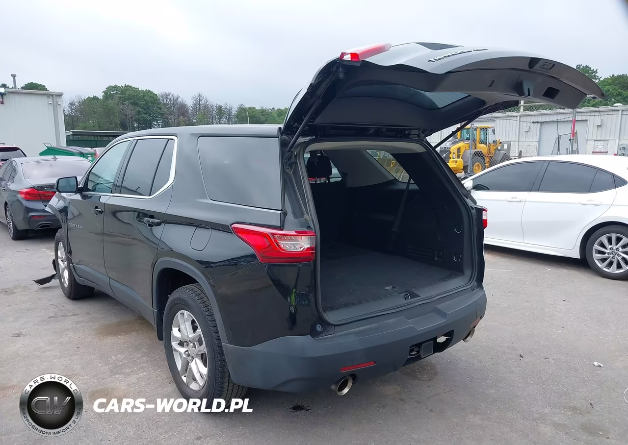2020 Chevrolet Traverse Awd Ls VIN:1GNEVFKW9LJ128254 - 3