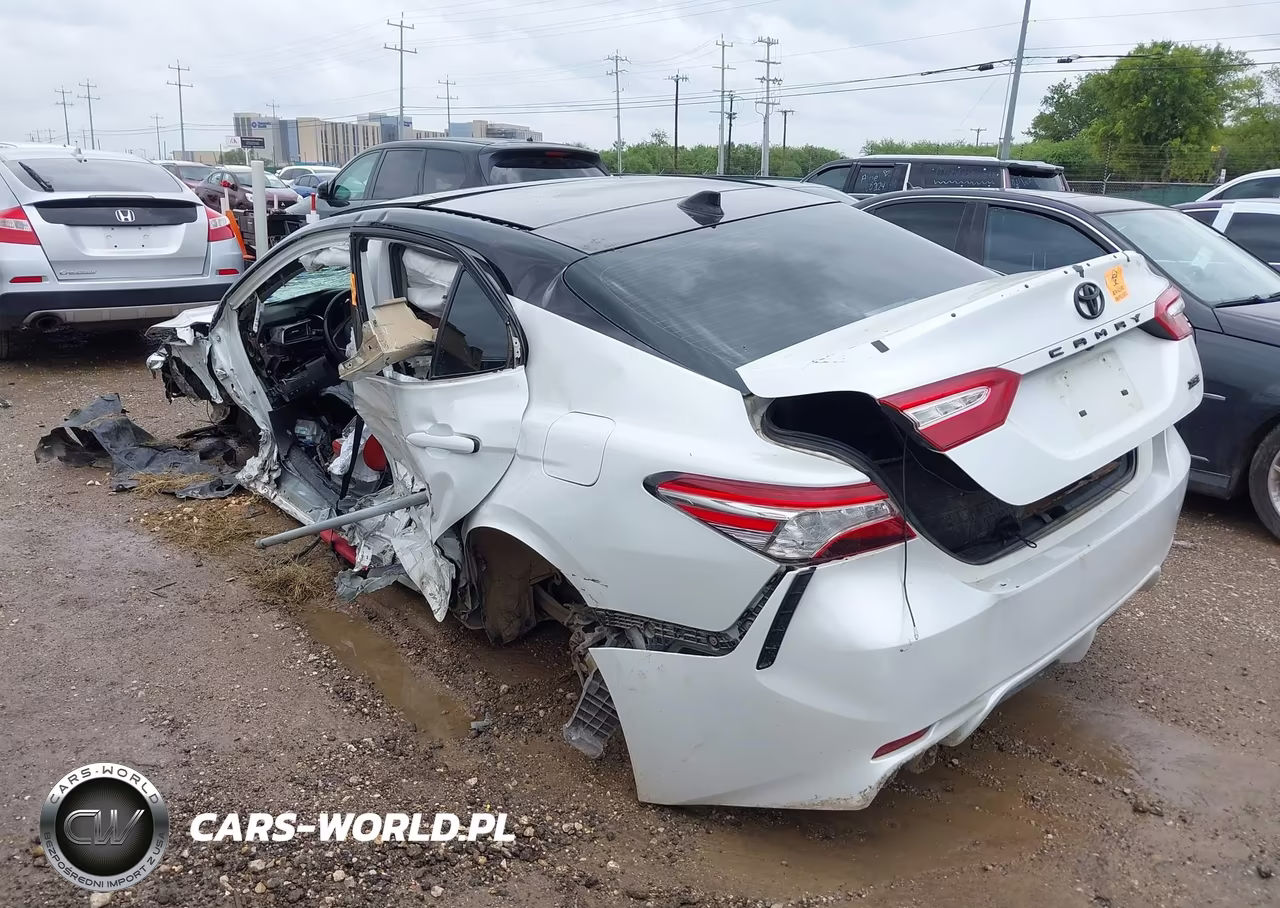 2020 Toyota Camry Xse VIN:4T1K61AK0LU383394 - 3