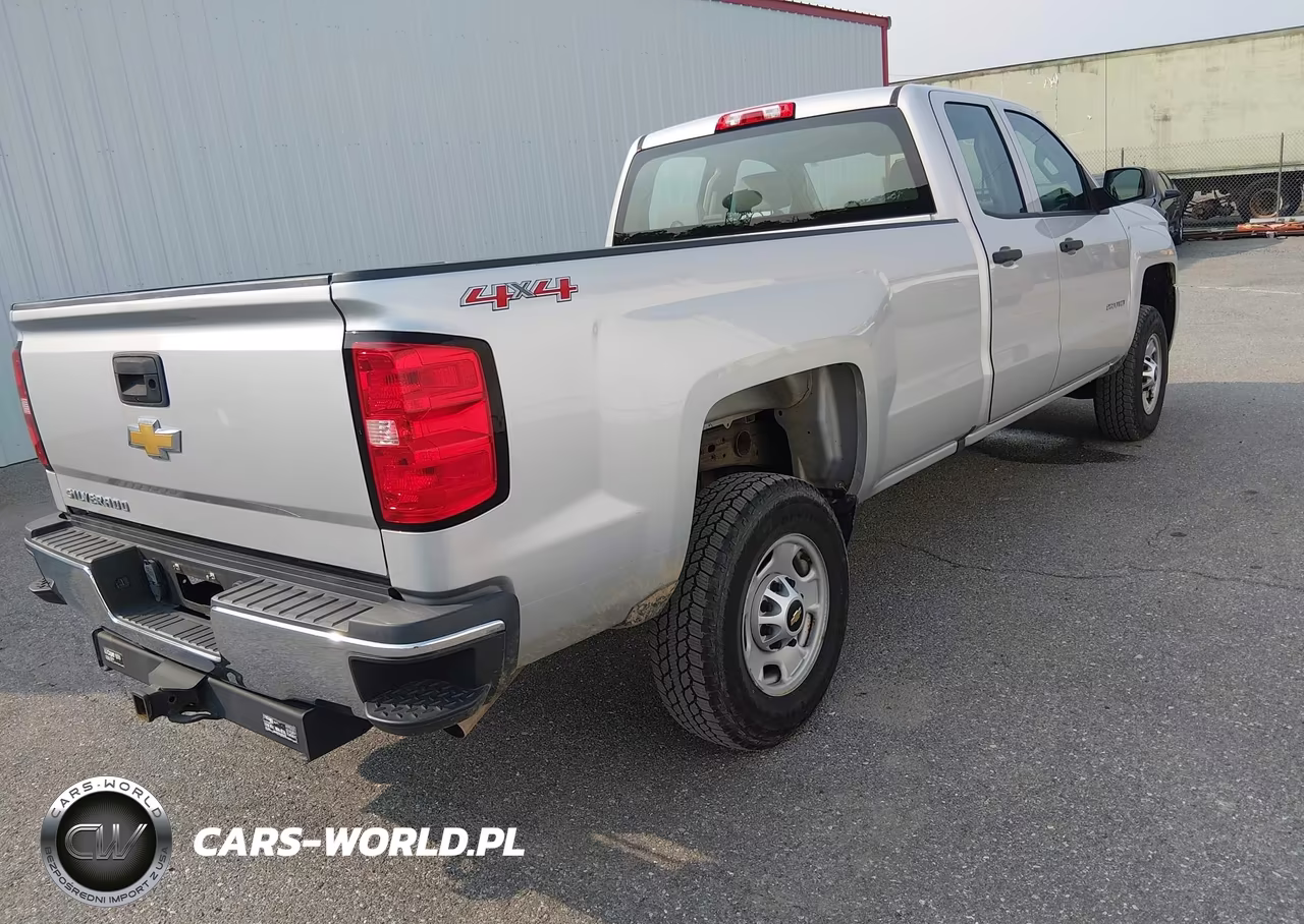 2017 Chevrolet Silverado 2500Hd Work Truck VIN:1GC2KUEG1HZ307085 - 4