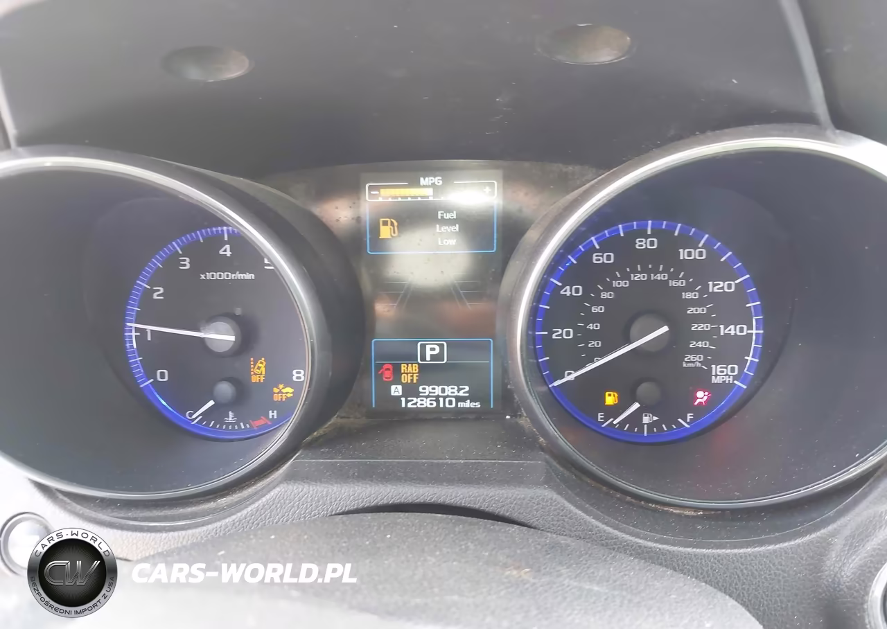 2017 Subaru Outback 3.6R Limited VIN:4S4BSENC2H3236092 - 7