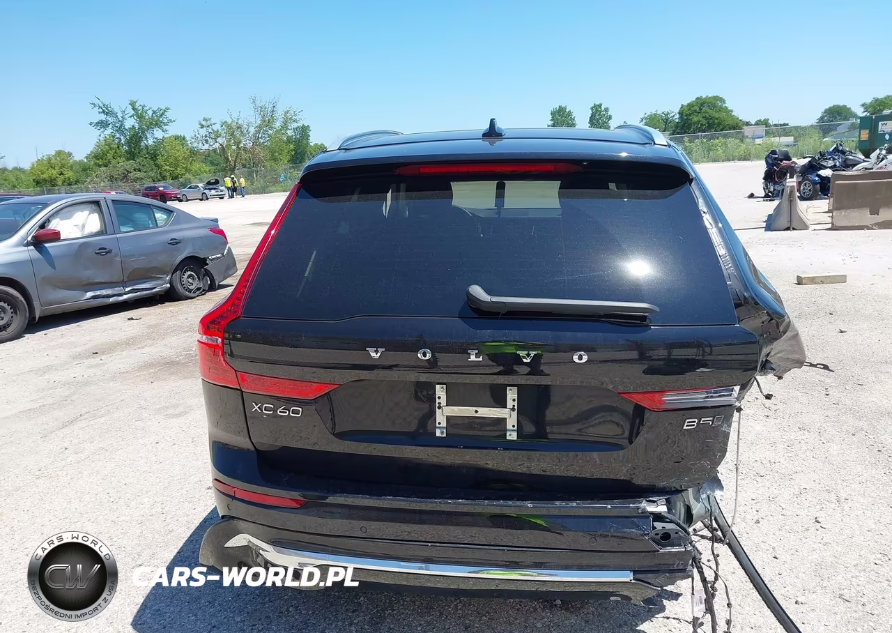2023 Volvo Xc60 B5 Plus Bright Theme VIN:YV4L12RN9P1391123 - 16