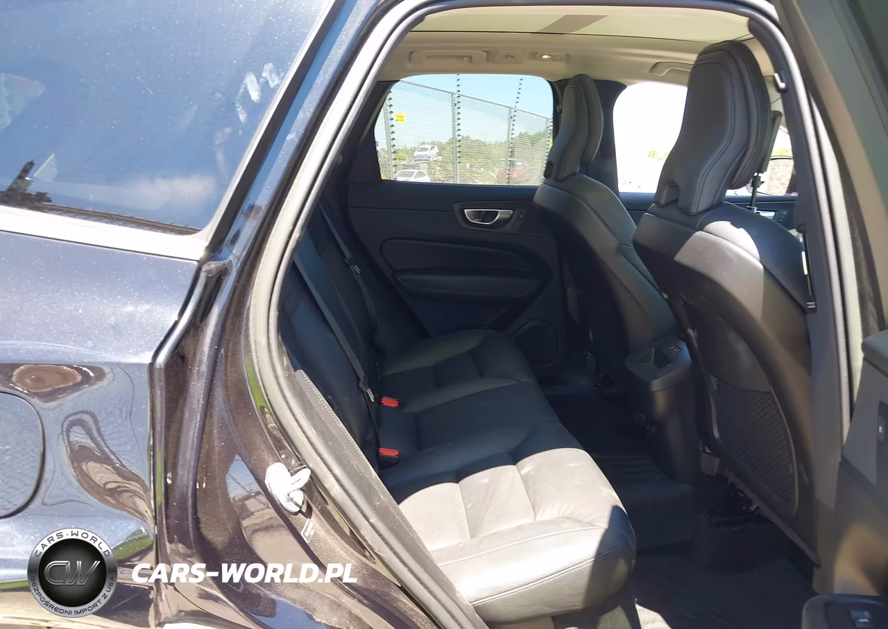 2023 Volvo Xc60 B5 Plus Bright Theme VIN:YV4L12RN9P1391123 - 8
