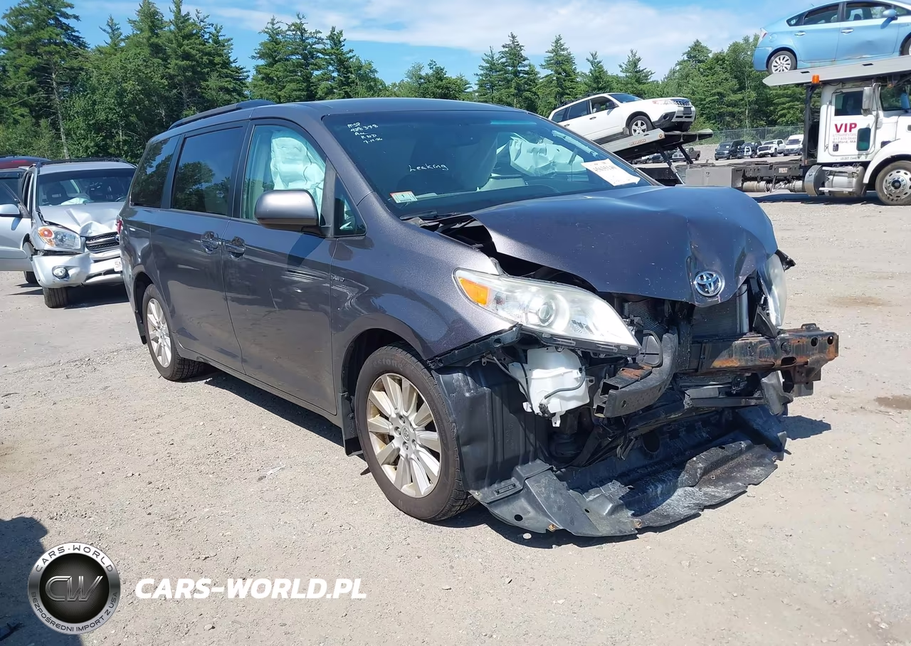 2017 Toyota Sienna Le 7 Passenger – zdjęcie 1 z 19