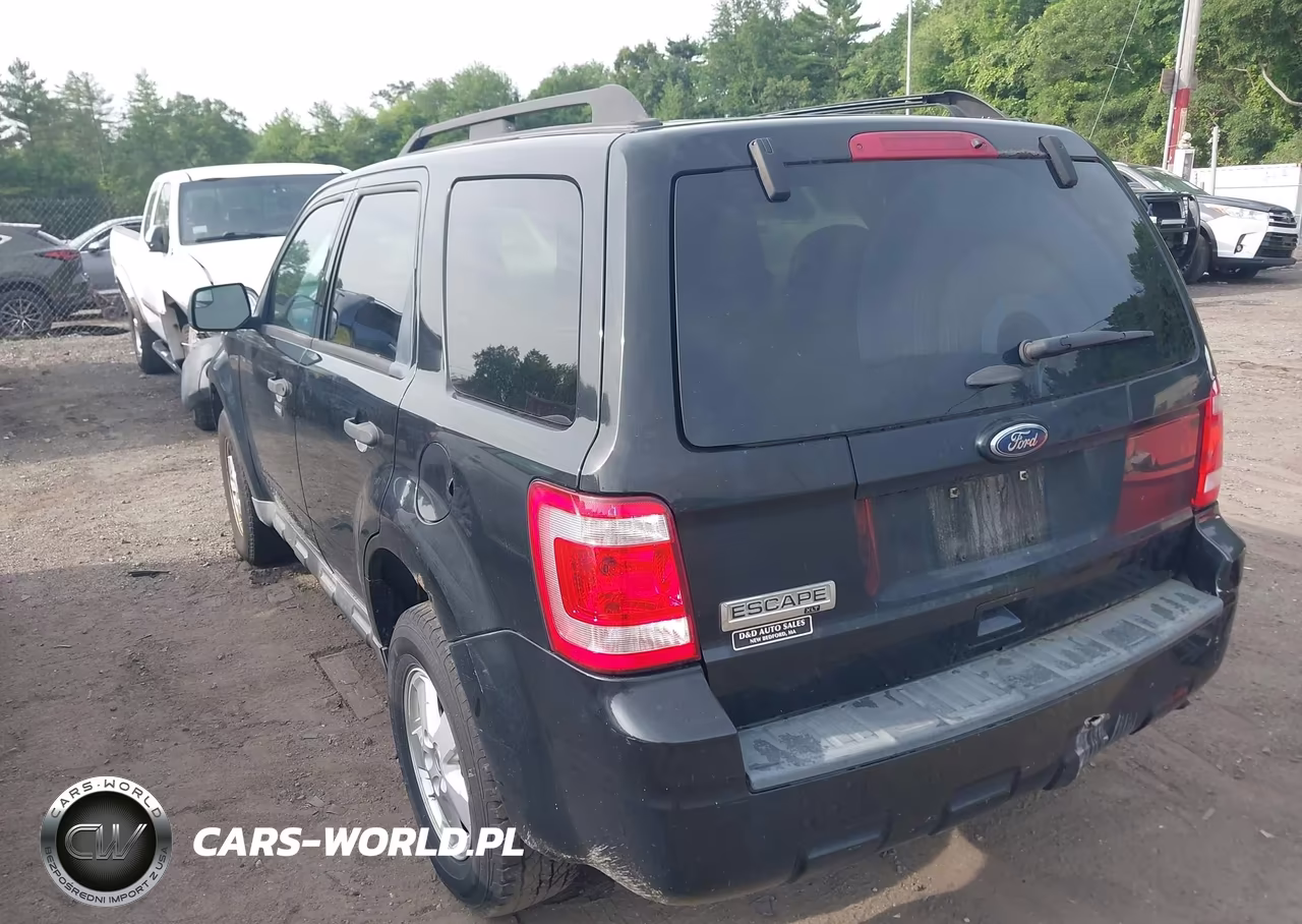 2011 Ford Escape Xlt VIN:1FMCU0D73BKC01158 - 3