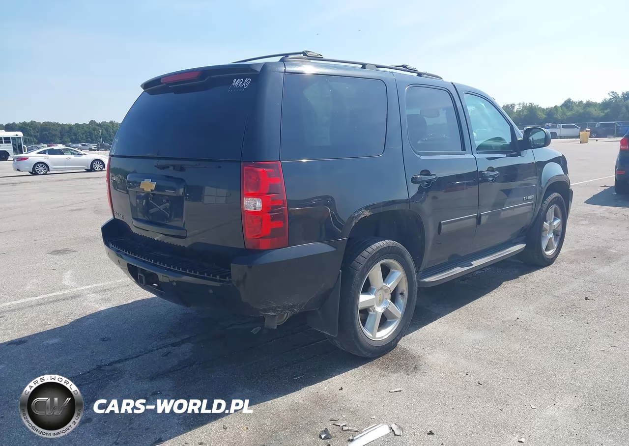 2013 Chevrolet Tahoe Ls VIN:1GNSKAE02DR357786 - 4