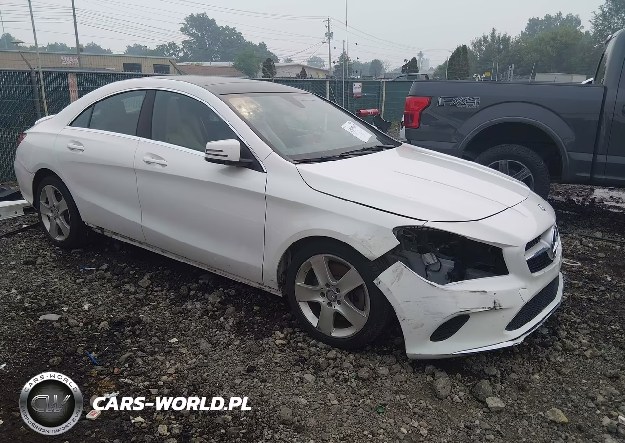 2017 Mercedes-Benz Cla 250 4Matic – zdjęcie 1 z 17