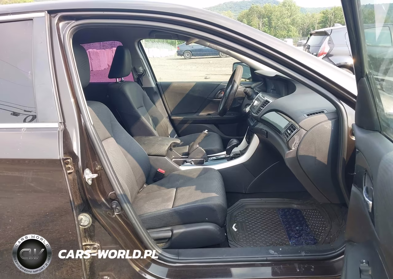 2017 Honda Accord Lx VIN:1HGCR2F30HA213019 - 5