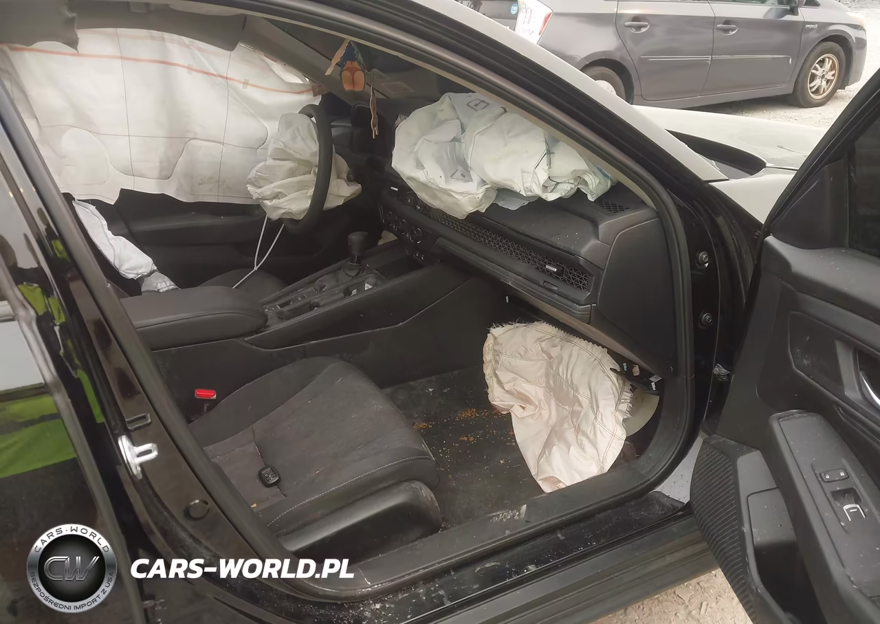 2025 Honda Accord Se VIN:1HGCY1F4XSA061389 - 5
