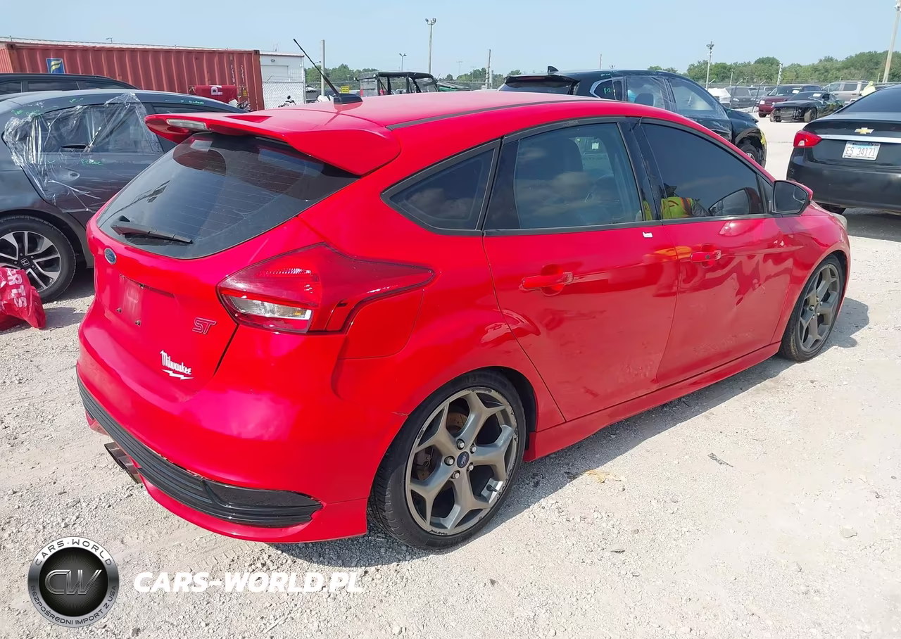 2017 Ford Focus St VIN:1FADP3L90HL284545 - 4