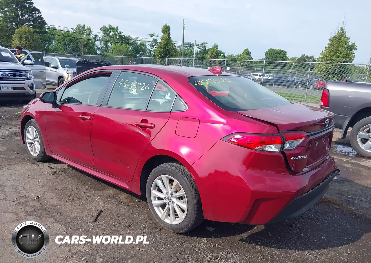 2024 Toyota Corolla Hybrid Le VIN:JTDBCMFE2RJ031655 - 3