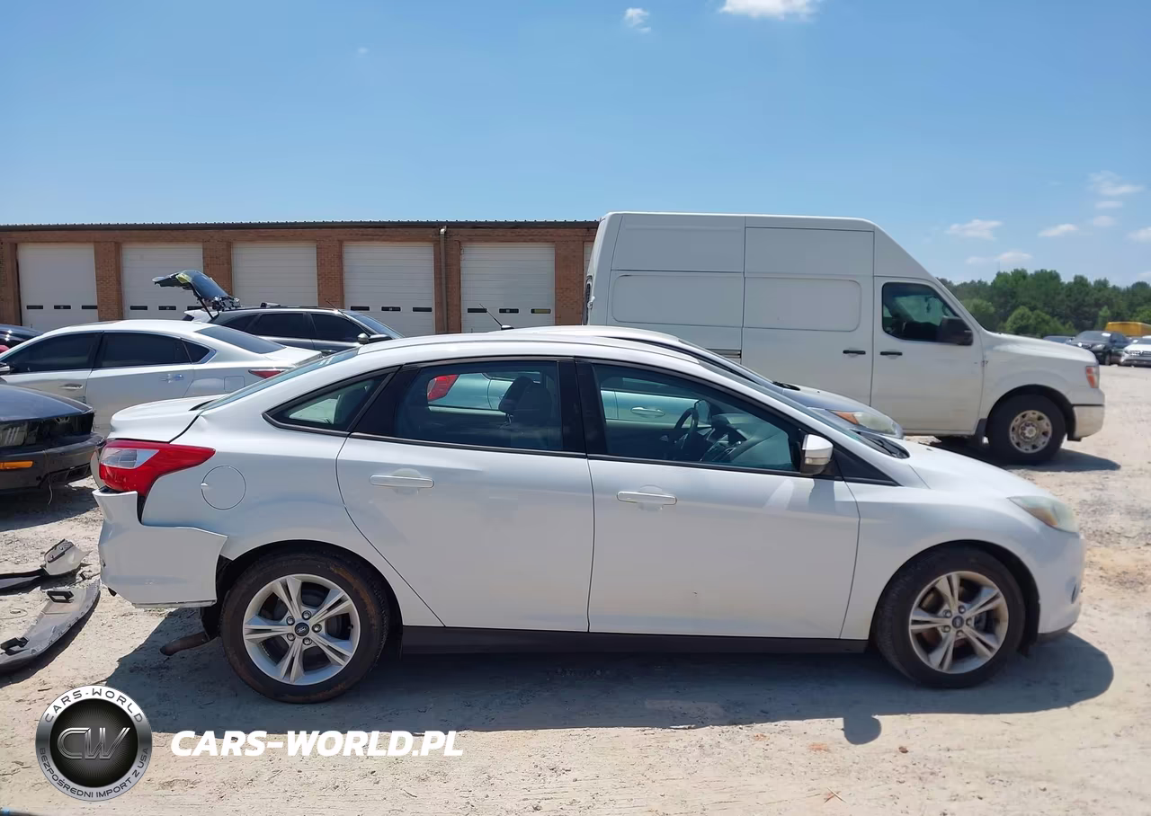 2014 Ford Focus Se VIN:1FADP3F28EL416638 - 13