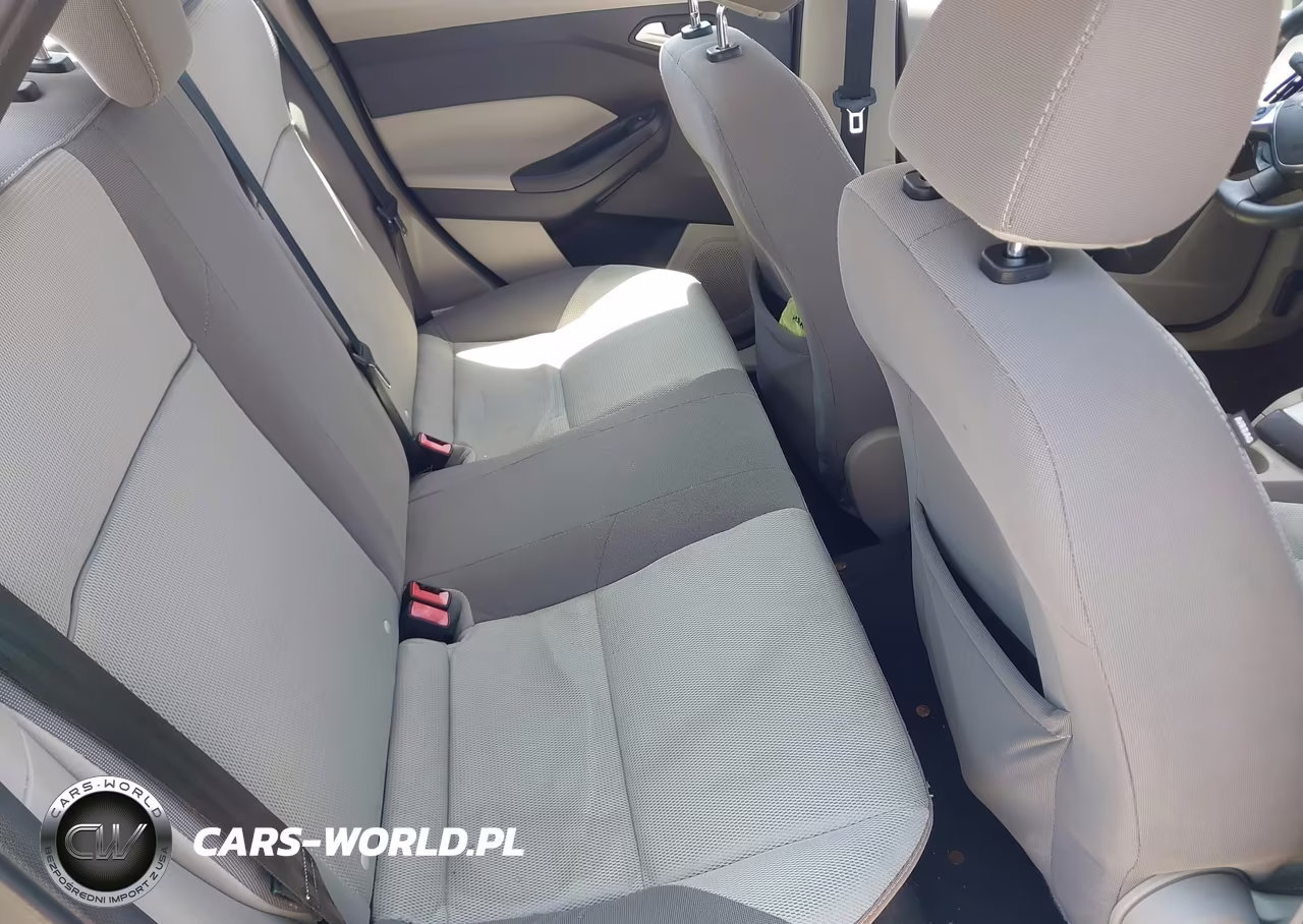 2014 Ford Focus Se VIN:1FADP3F28EL416638 - 8