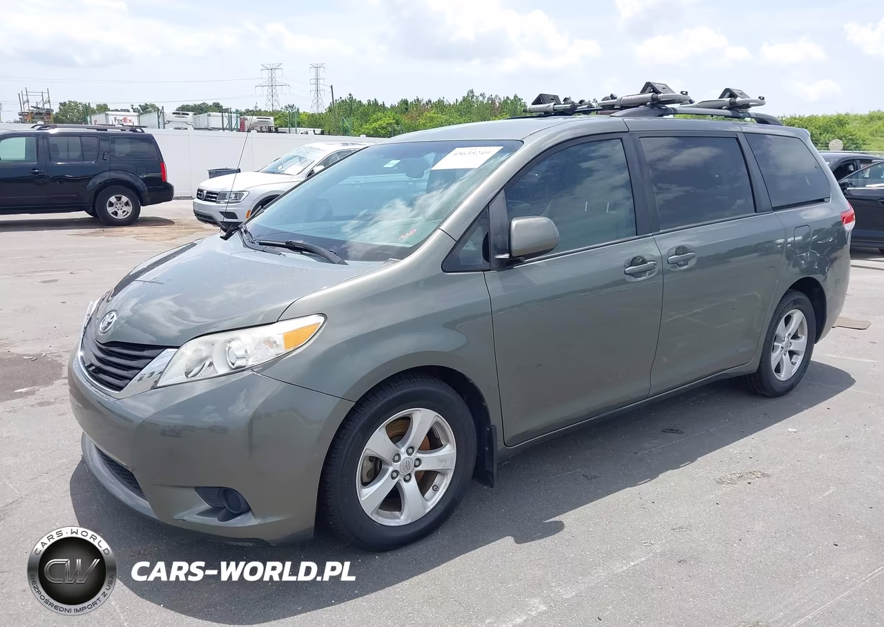 2011 Toyota Sienna Le V6 VIN:5TDKK3DC6BS156309 - 2