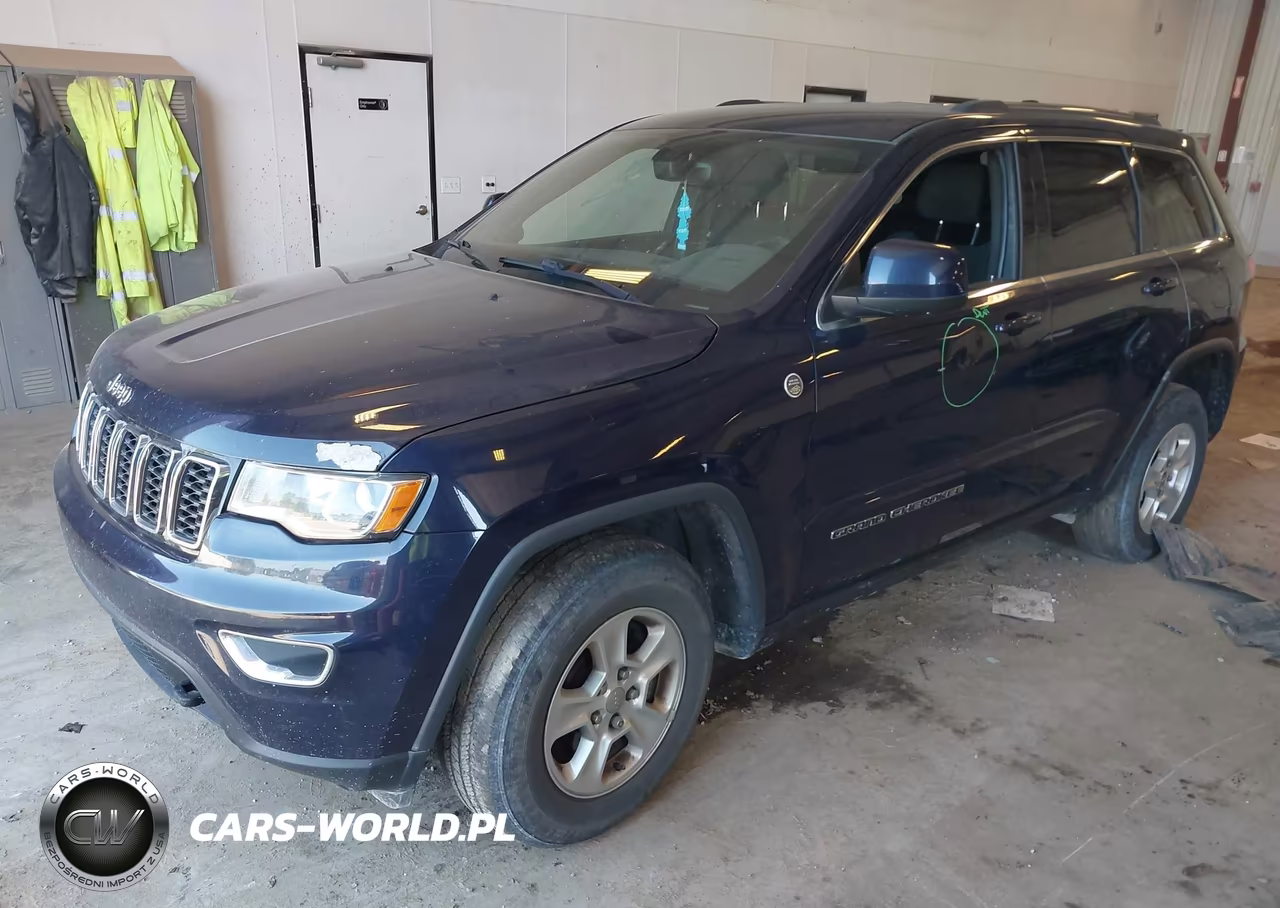 2017 Jeep Grand Cherokee Laredo VIN:1C4RJFAGXHC843605 - 2