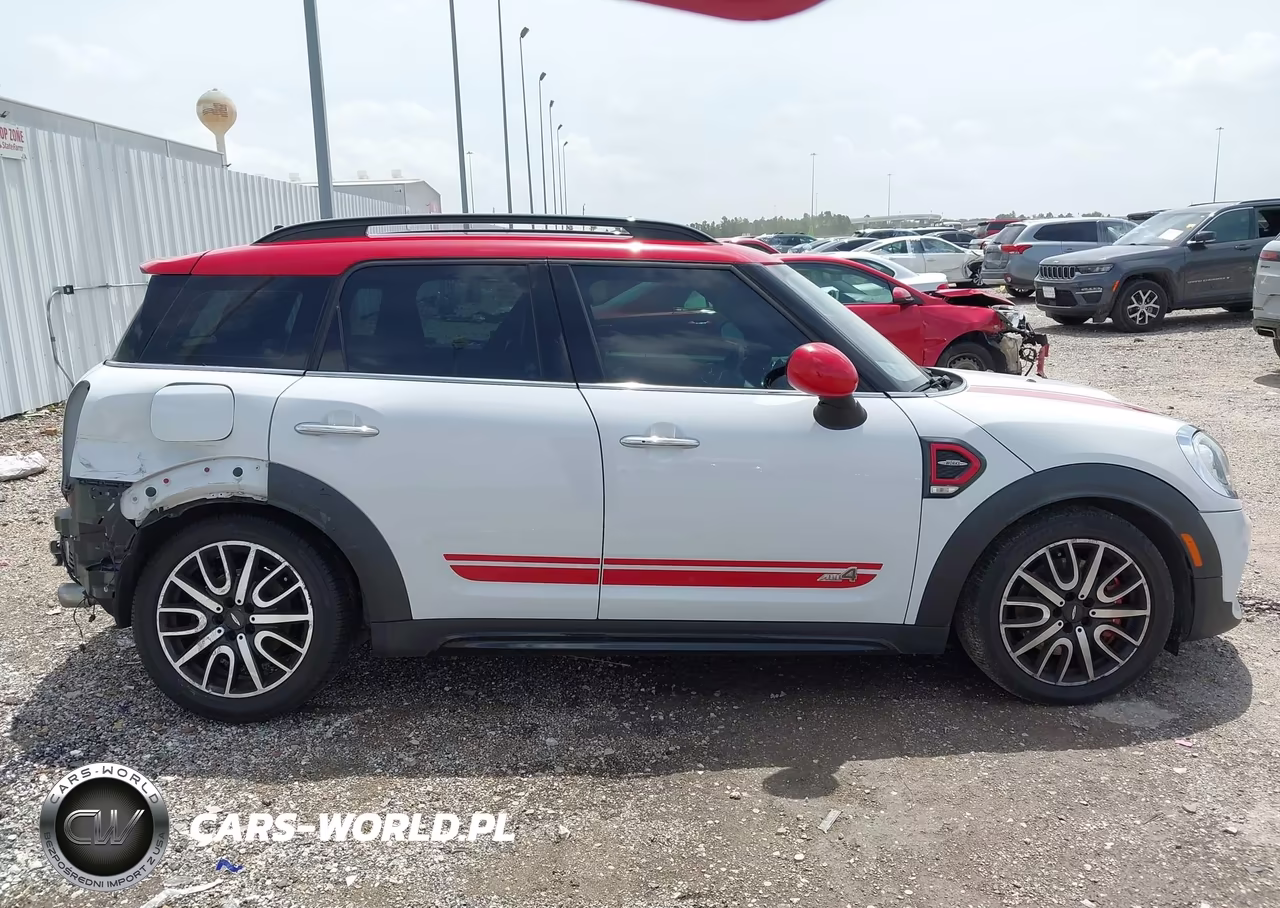 2019 Mini Countryman John Cooper Works VIN:WMZYV9C53K3F03042 - 14