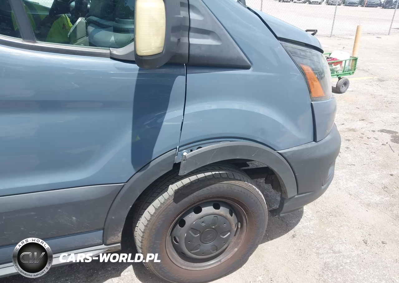 2020 Ford Transit-250 Cargo Van VIN:1FTBR3X86LKA18118 - 18