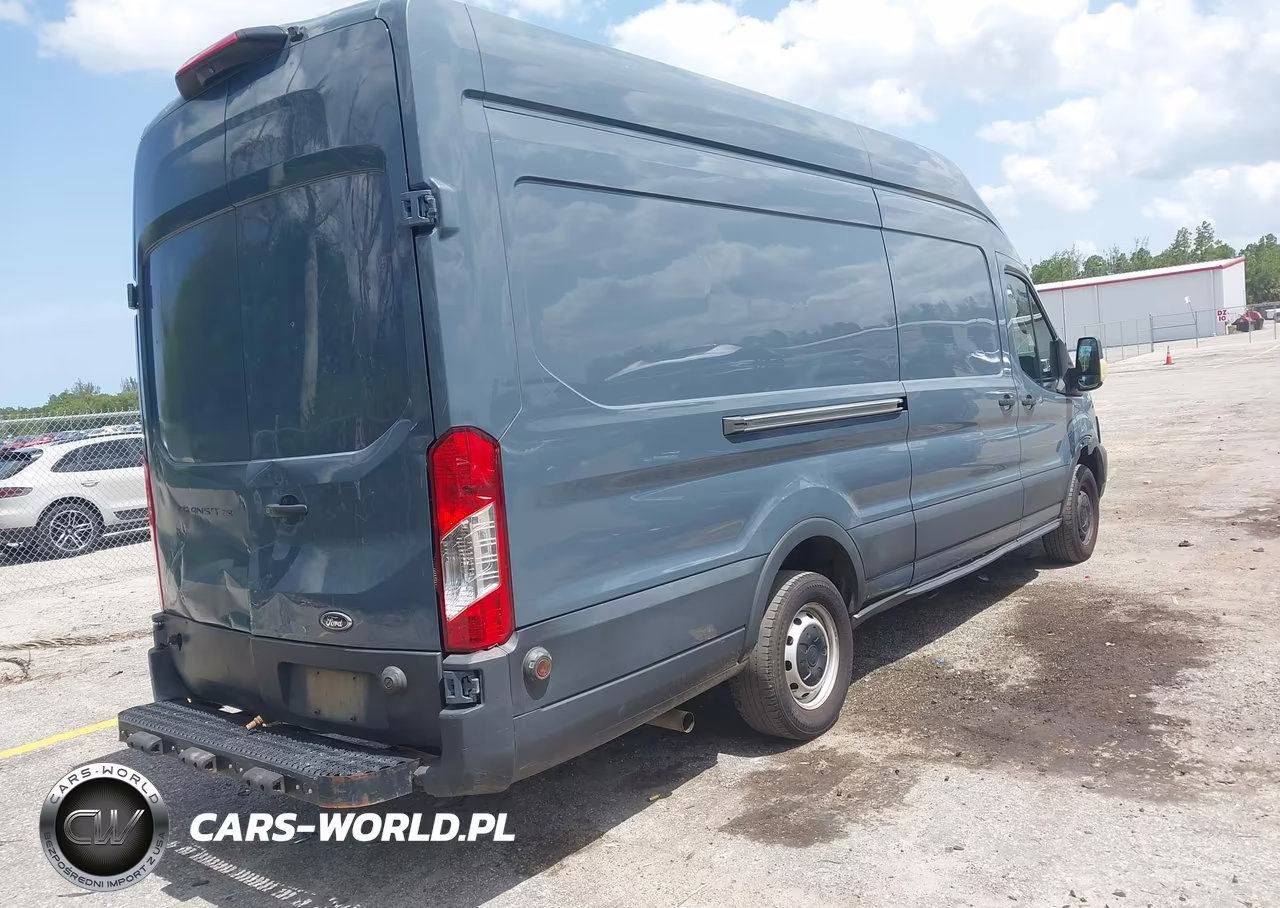 2020 Ford Transit-250 Cargo Van VIN:1FTBR3X86LKA18118 - 4