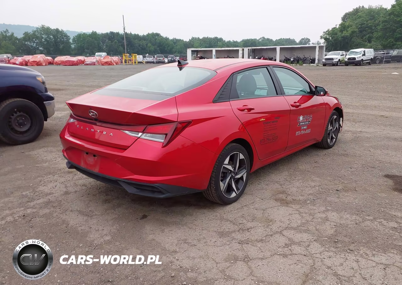 2023 Hyundai Elantra Sel VIN:5NPLS4AG5PH117192 - 4