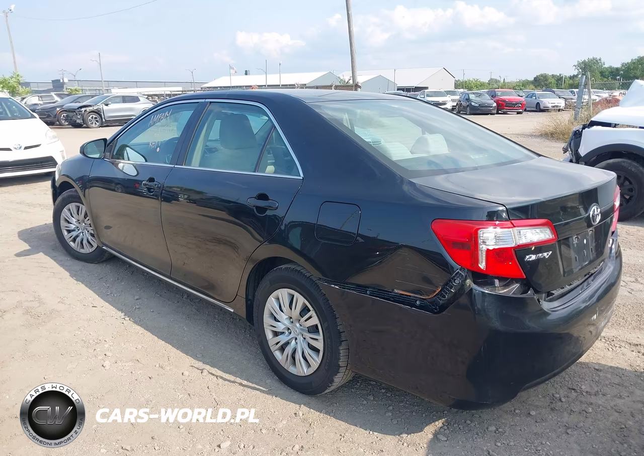 2012 Toyota Camry Le VIN:4T4BF1FKXCR181449 - 3