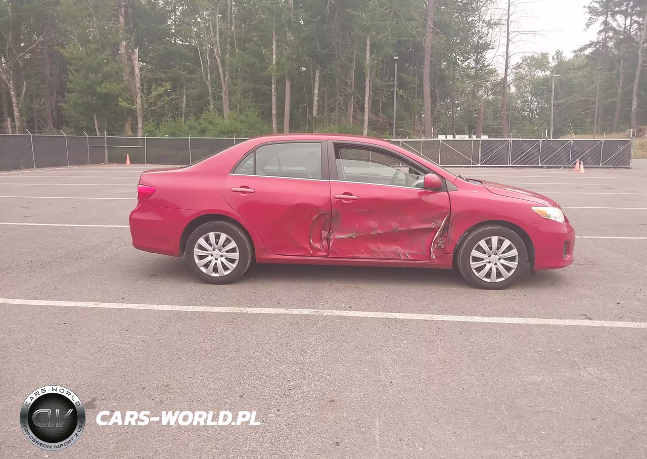 2013 Toyota Corolla Le VIN:2T1BU4EE6DC031998 - 13