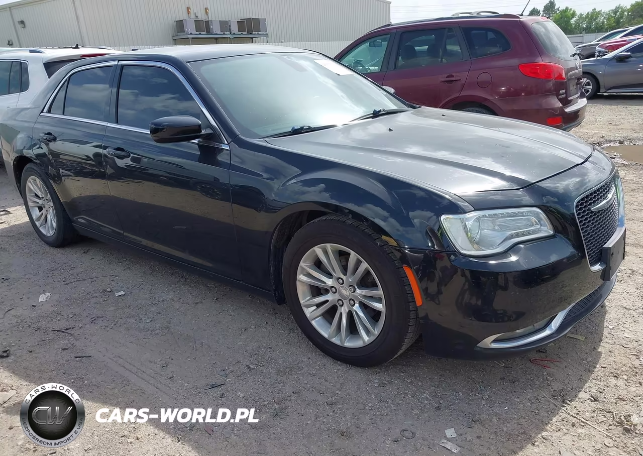 2018 Chrysler 300 Touring