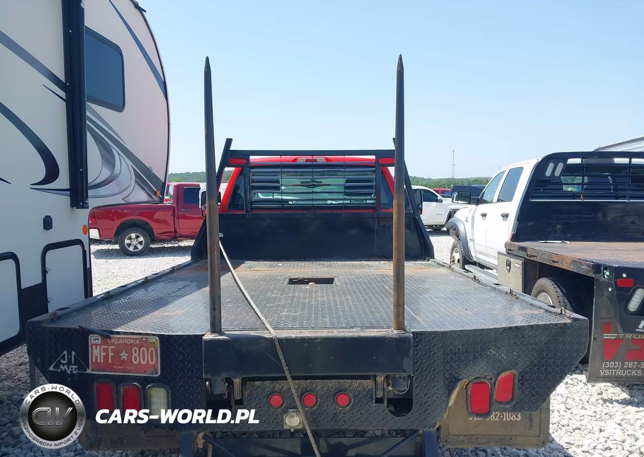 2019 GMC Sierra 3500Hd Chassis VIN:1GD32TCY0KF220891 - 15