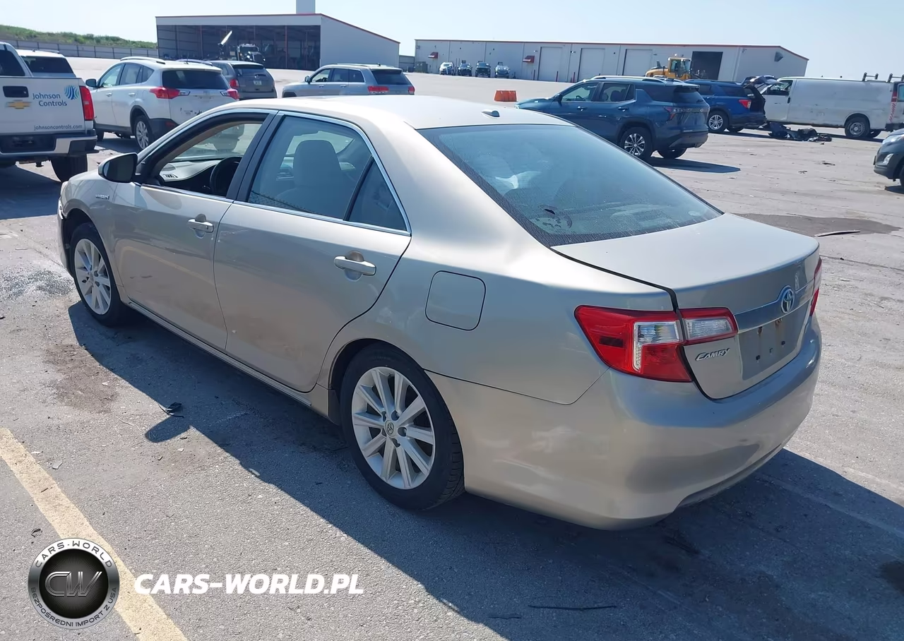 2014 Toyota Camry Hybrid Xle VIN:4T1BD1FK0EU127628 - 3