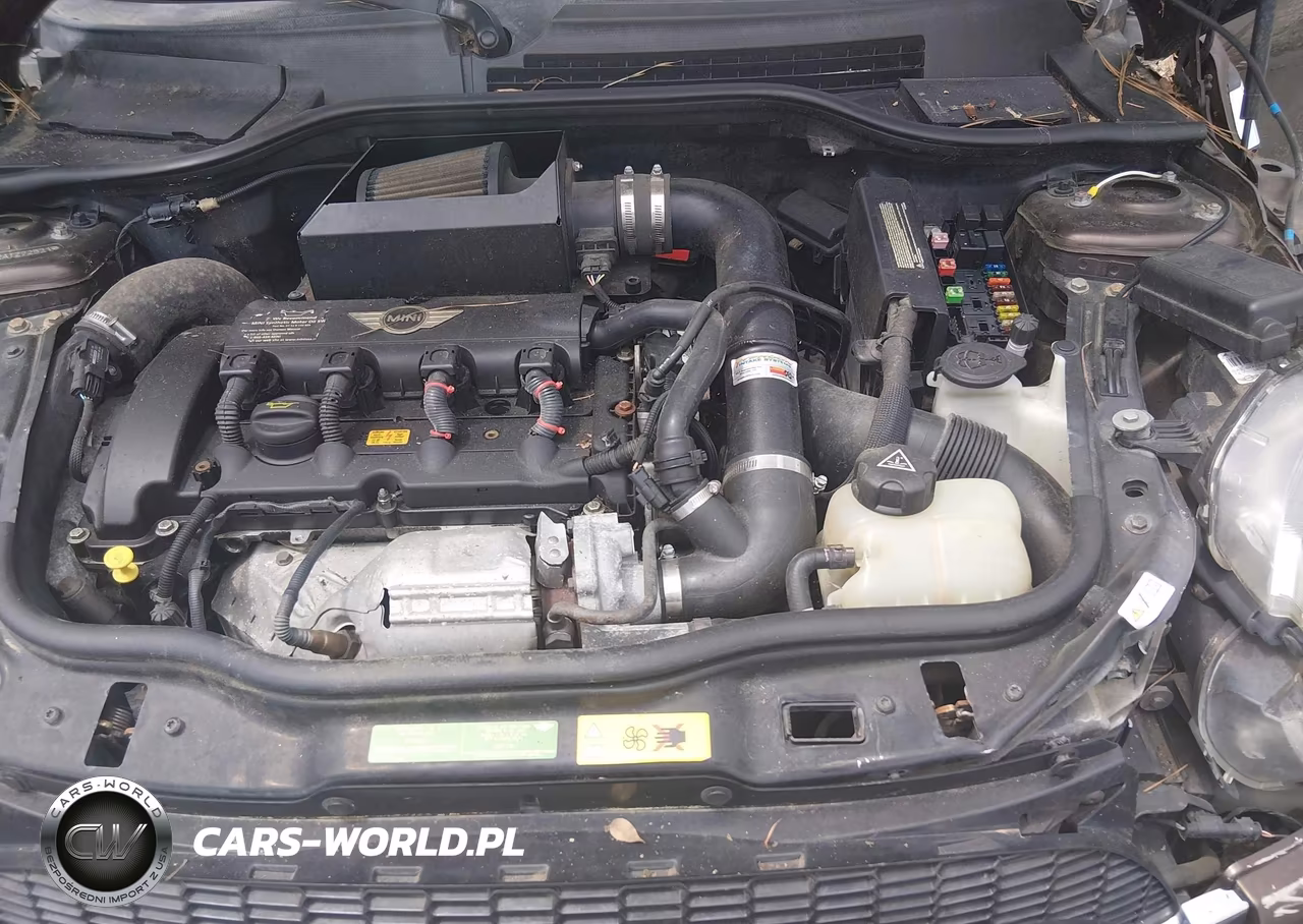 2010 Mini Cooper S VIN:WMWMF7C52ATZ72521 - 10